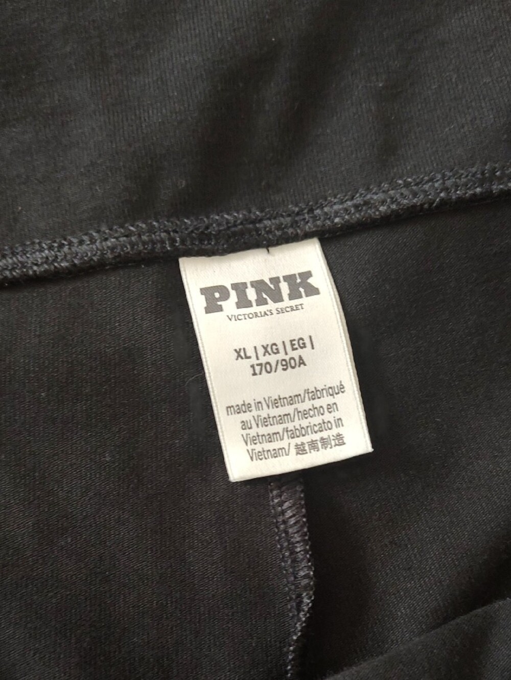 Women's PINK Victoria's Secret Black Fold-Over Waist Capri Leggings - Picture 5 of 5